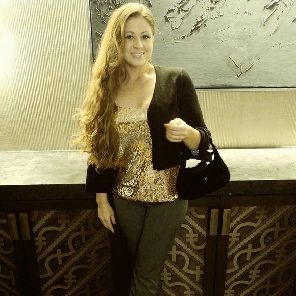 Meet your Posher, Audrey - Picture 1 of 1